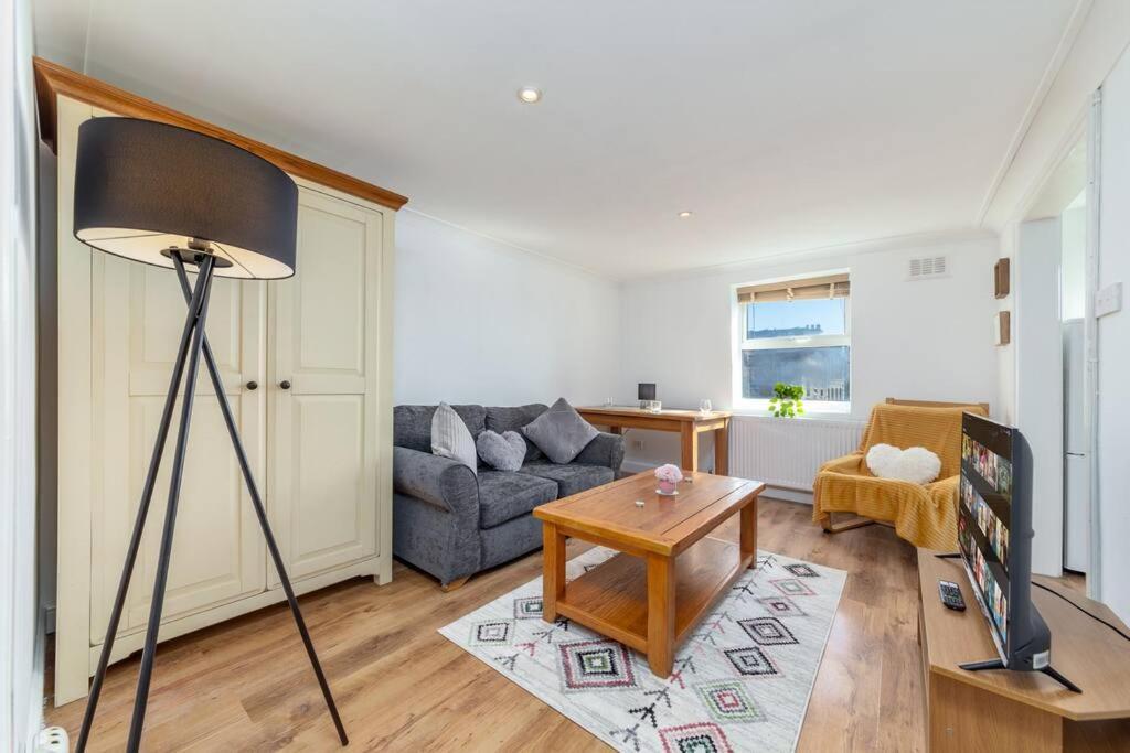 Lovely One Bedroom Flat On Edgware Road #03 Londra Esterno foto